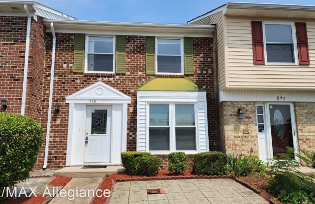 648 HUSTINGS COURT LANE - 648 Hustings Court Lane, Virginia Beach, VA 23452