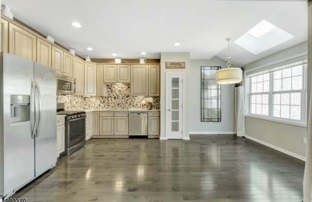 59 LAMERSON CIR Gallery 4