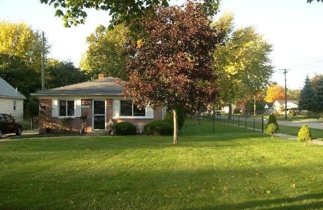 25020 PENNIE Street - 25020 Pennie, Dearborn Heights, MI 48125