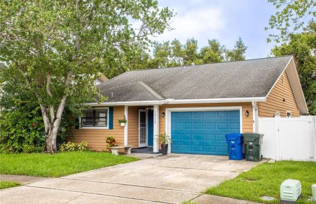 1713 WHISPERING DRIVE E photos photos