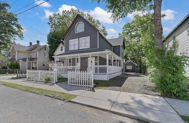 33 Seward Avenue Gallery 2