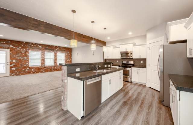5535 W NAPLES Dr Gallery 1