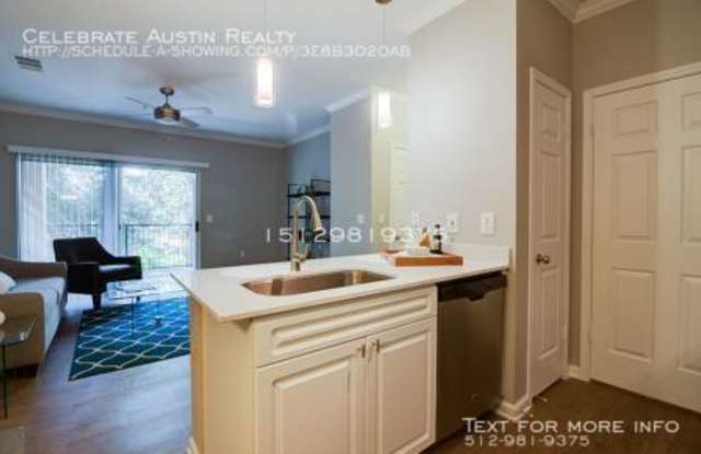 10505 S. IH 35 Gallery 3