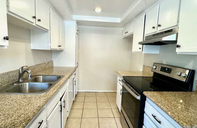 476 E Cypress Ave - 476 East Cypress Avenue, Burbank, CA 91501
