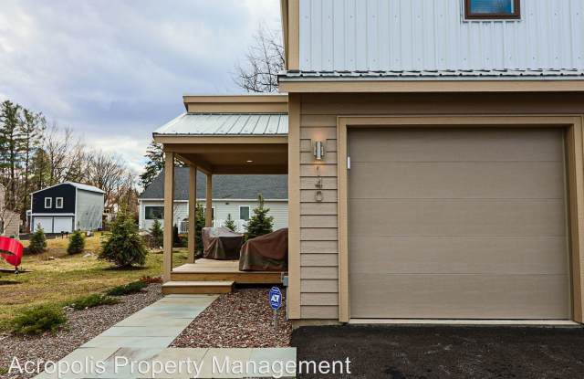 140 Xavier Circle Gallery 3