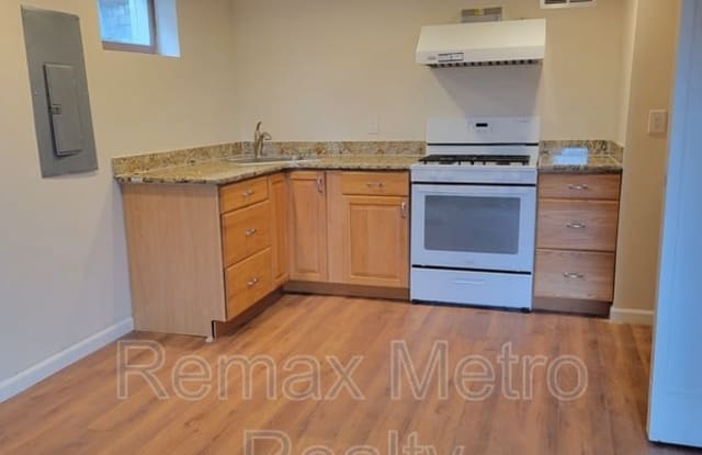 3007 Humes Pl W photos photos