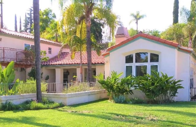 3193 Avenida Hacienda - 3193 Avenida Hacienda, Escondido, CA 92029