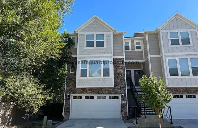 Stunning Townhome in Draper Creekside Community photos photos