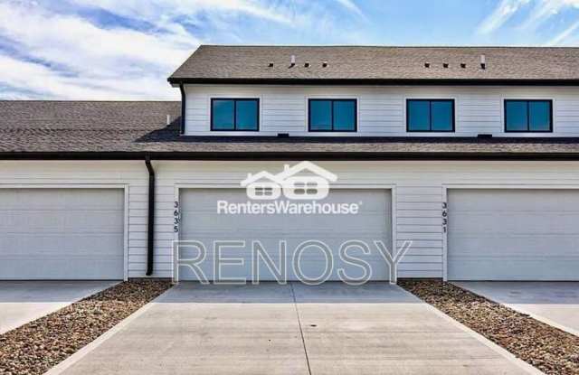 3622 NE Kara Ln photos photos