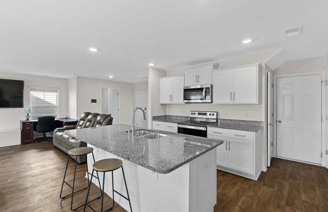 2097 Elmridge Rd Gallery 3