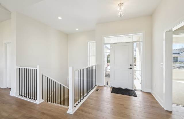 1395 Northwest Red Oak Drive Gallery 1