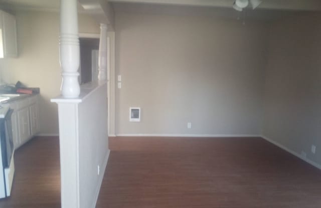 729 Riverwood Rd - 729 Riverwood Road, Dallas, TX 75217