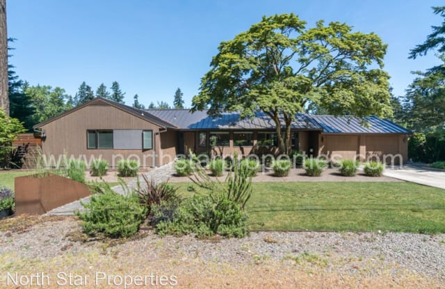 1235 Chandler Rd - 1235 Chandler Road, Lake Oswego, OR 97034