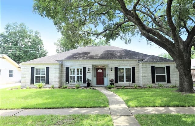 6219 Queensloch Drive - 6219 Queensloch Drive, Houston, TX 77096