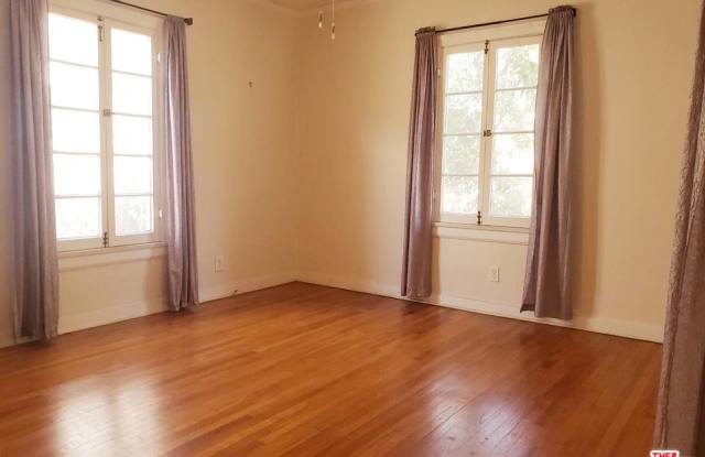 2669 LOCKSLEY Place Gallery 4