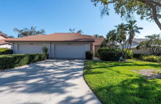 3922 WILSHIRE CIRCLE photos photos