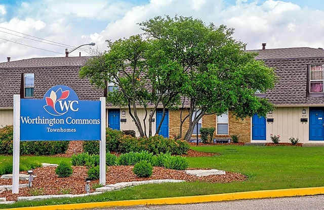 Worthington Commons Townhomes photos photos