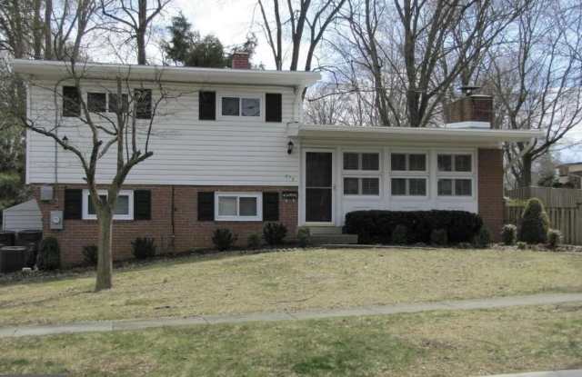 715 MARSHALL AVENUE photos photos