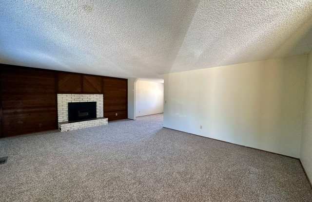 $250 Off Move In Costs! Gallery 3