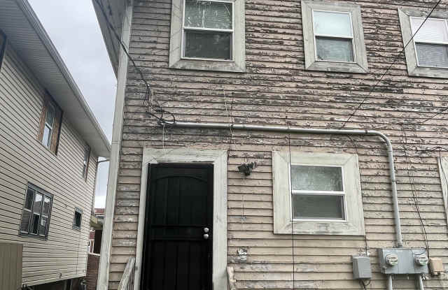 2936 N College Avenue Gallery 2