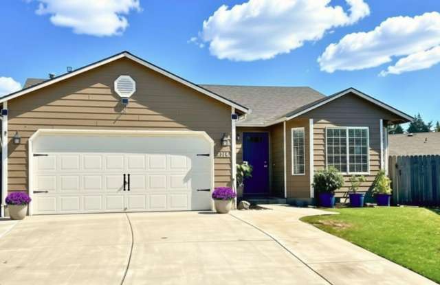 Single-Level Orchards Home with Fenced Backyard photos photos