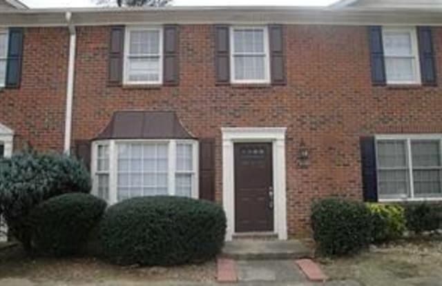5618 Executive Way - 5618 Executive Way, Norcross, GA 30071
