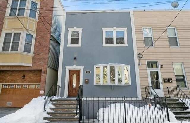 24 WEST 19TH ST photos photos
