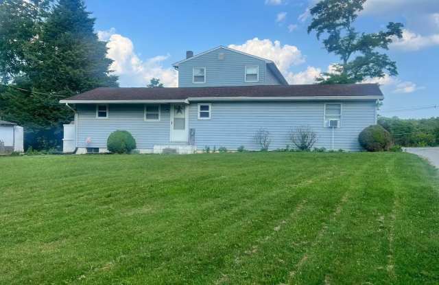 9882 TOWER ROAD photos photos