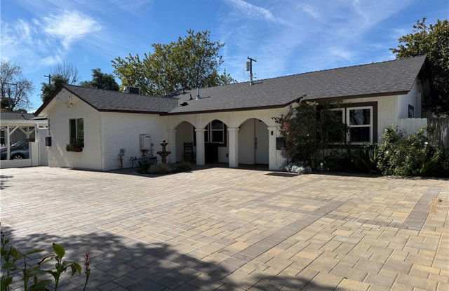 7363 Caldus Avenue photos photos