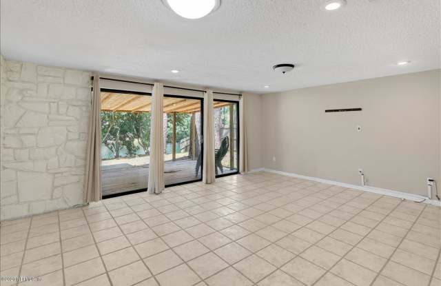 3523 SCRIMSHAW DR Gallery 4