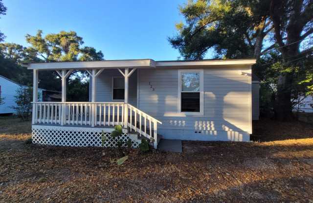 123 Ruberia Ave, Pensacola, FL 32507 | MOVE-IN SPECIAL: HALF OFF YOUR FIRST FULL MONTH’S RENT! Gallery 1