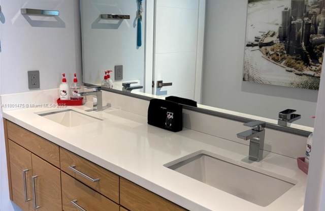 1345 Lincoln Road photos photos