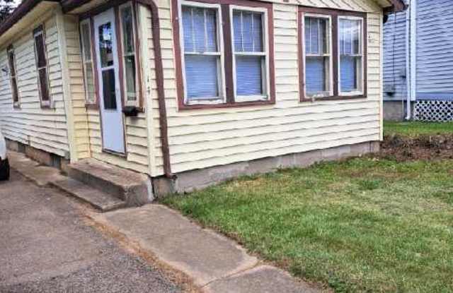 114 West Garfield Street photos photos