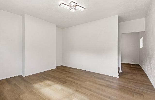 2 Bed / 1 Bath – Updated East Liberty Home – HALF MONTH FREE! Gallery 1