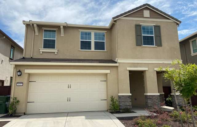 Folsom Ranch Community - 4 Bedroom, 2.5 Bath. Almost new! - Solar home photos photos
