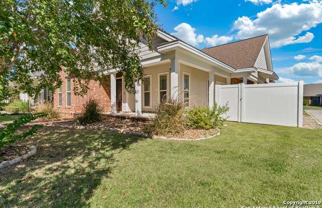 2304 VILLAGE PATH Gallery 3