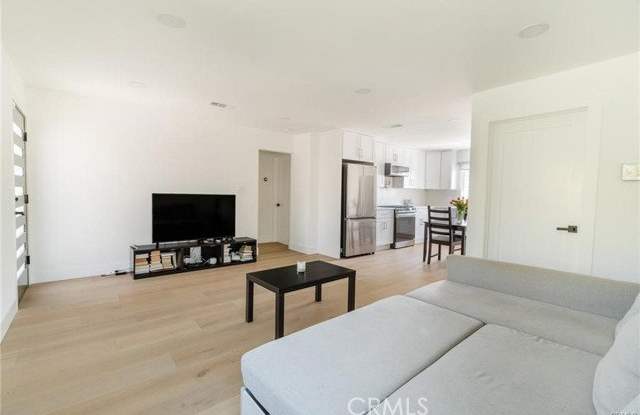 3023 Glendon Avenue Gallery 4