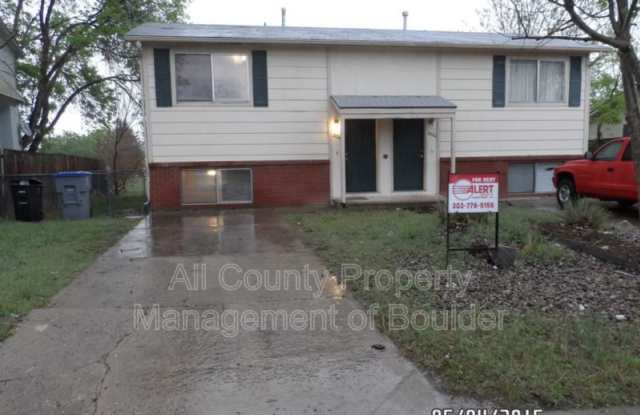 2026 Lincoln St - 2026 Lincoln Street, Longmont, CO 80501