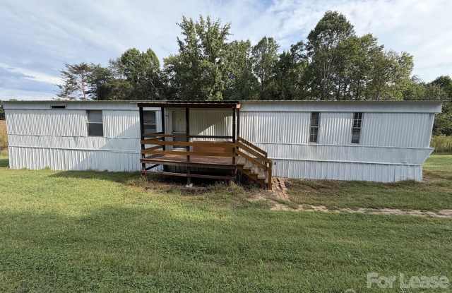 118 Ricks Lane Gallery 1