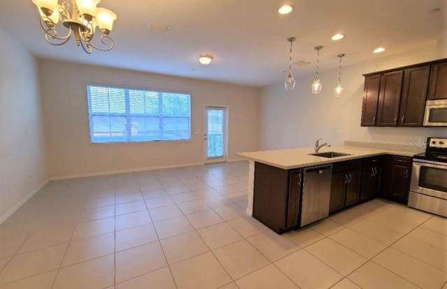 1039 TARAMUNDI Drive Gallery 2