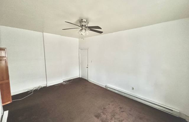 619 N 1st St Apt 2 Gallery 3