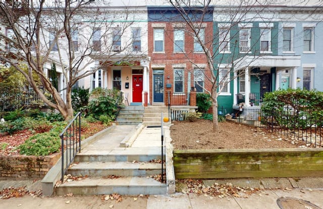 1517 D St SE photos photos