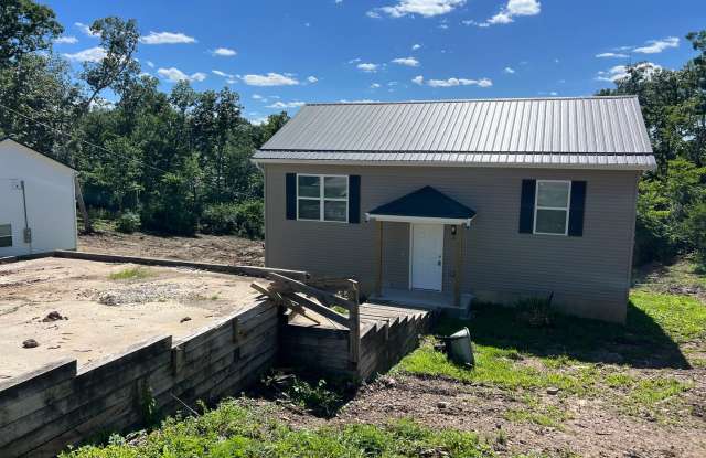 BRAND-NEW 4-beds/2-baths house near I-44 Gallery 2