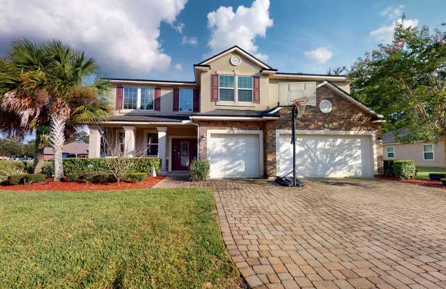 If you are looking for a spacious home -- look no further! photos photos