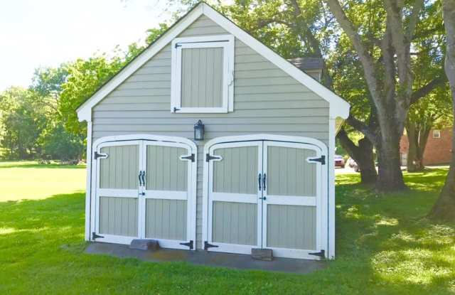 6729 Holt Road Gallery 3