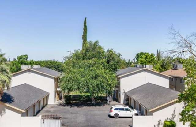 3158 College Ave photos photos