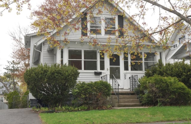 55 Eastholm Road - 55 Eastholm Road, Schenectady, NY 12304