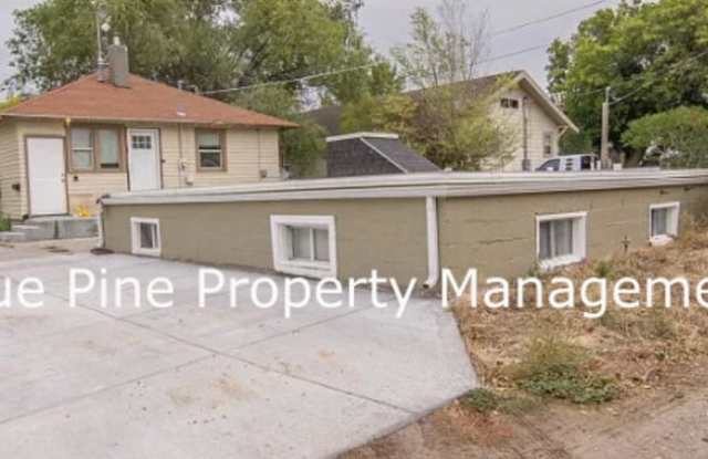 654 North Boulevard photos photos