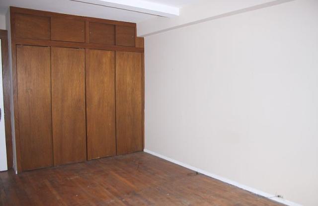 444 East 52nd Street - 6E Gallery 2