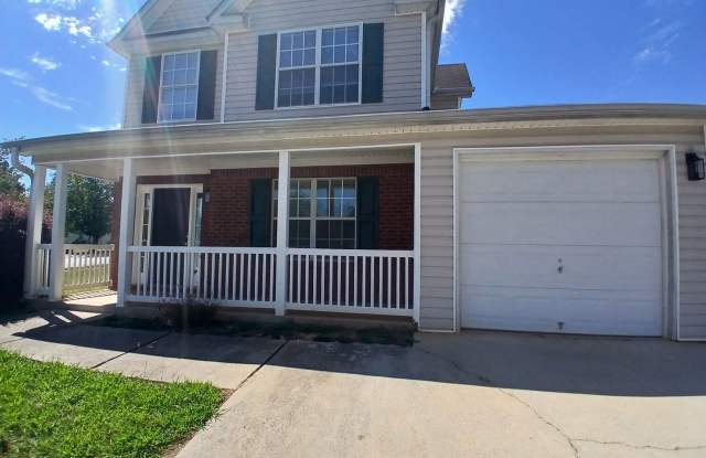 Black on Black Beautiful 2-Story 3 South Fulton Home! - Vouchers Accepted Gallery 1